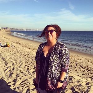 Meet your Posher and Artist, Avery!